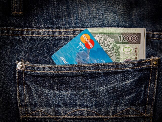 Comparatif néobanques pour freelances — guide synthétique